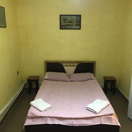 יירבאן Best Hostel Republic Square מראה חיצוני תמונה