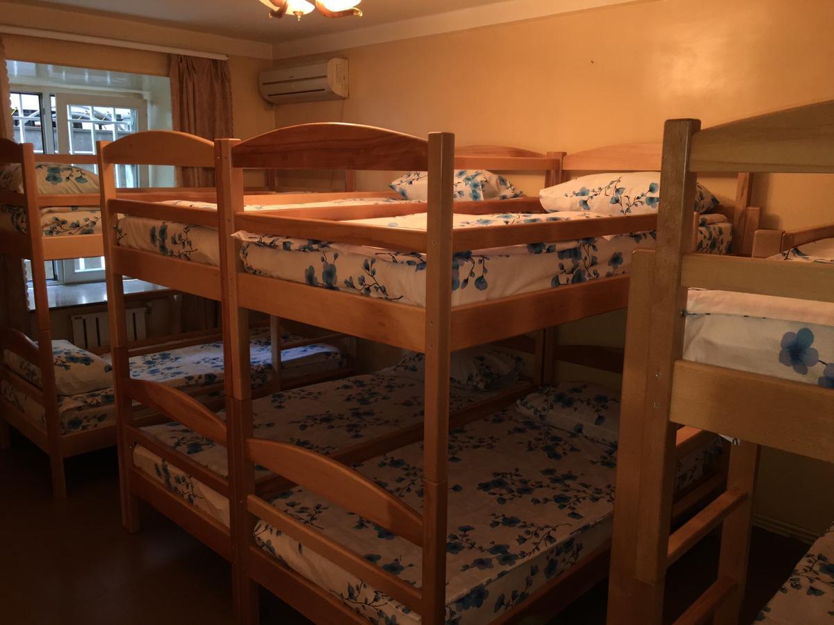 יירבאן Best Hostel Republic Square מראה חיצוני תמונה