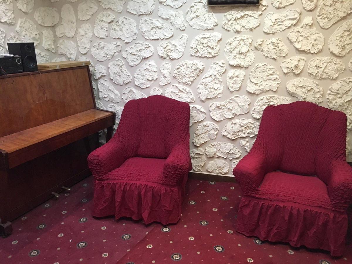 יירבאן Best Hostel Republic Square מראה חיצוני תמונה