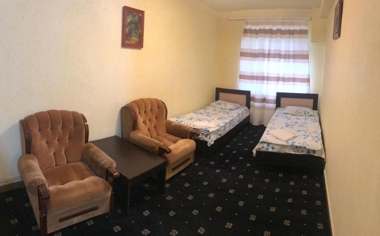 יירבאן Best Hostel Republic Square מראה חיצוני תמונה